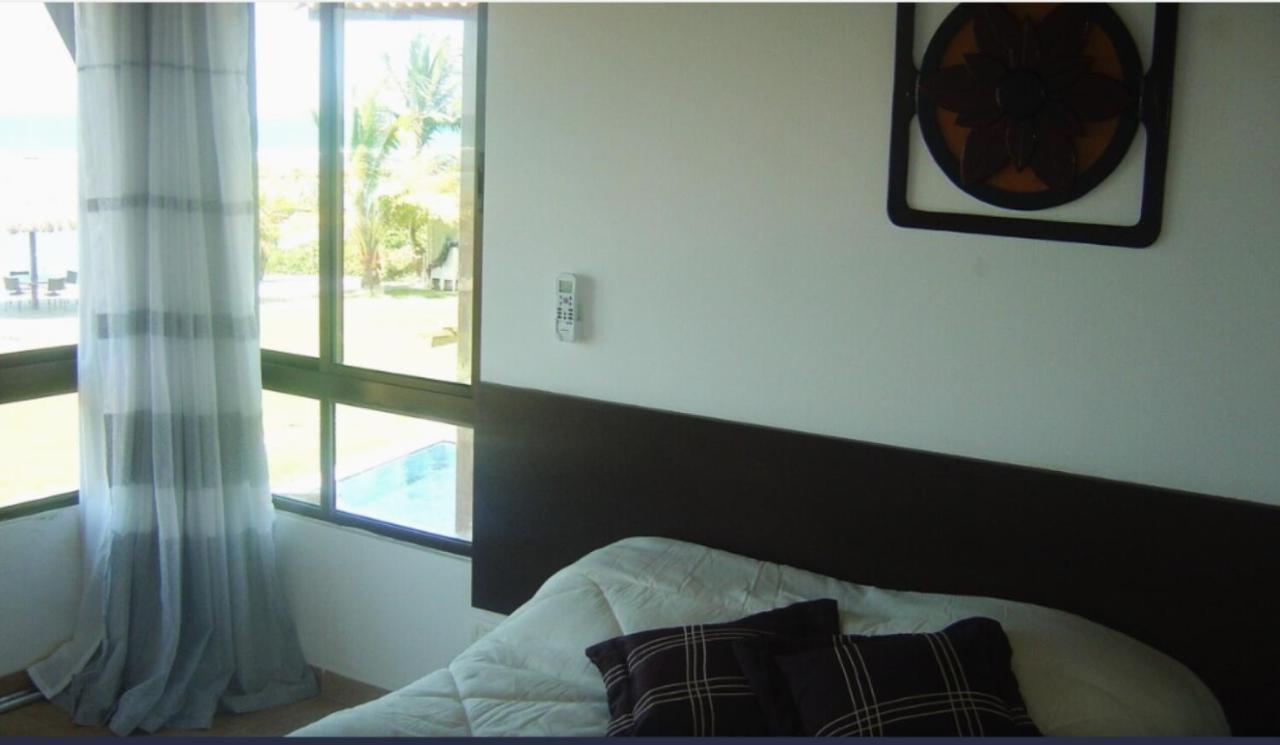 Casa A Beira Mar, Pe Na Areia, Tipo Bangalo, Piscina Privativa, Muro Alto, Pe *