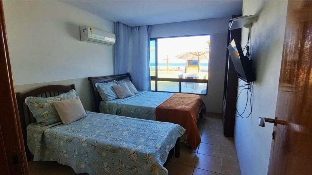 Casa A Beira Mar, Pe Na Areia, Tipo Bangalo, Piscina Privativa, Muro Alto, Pe *