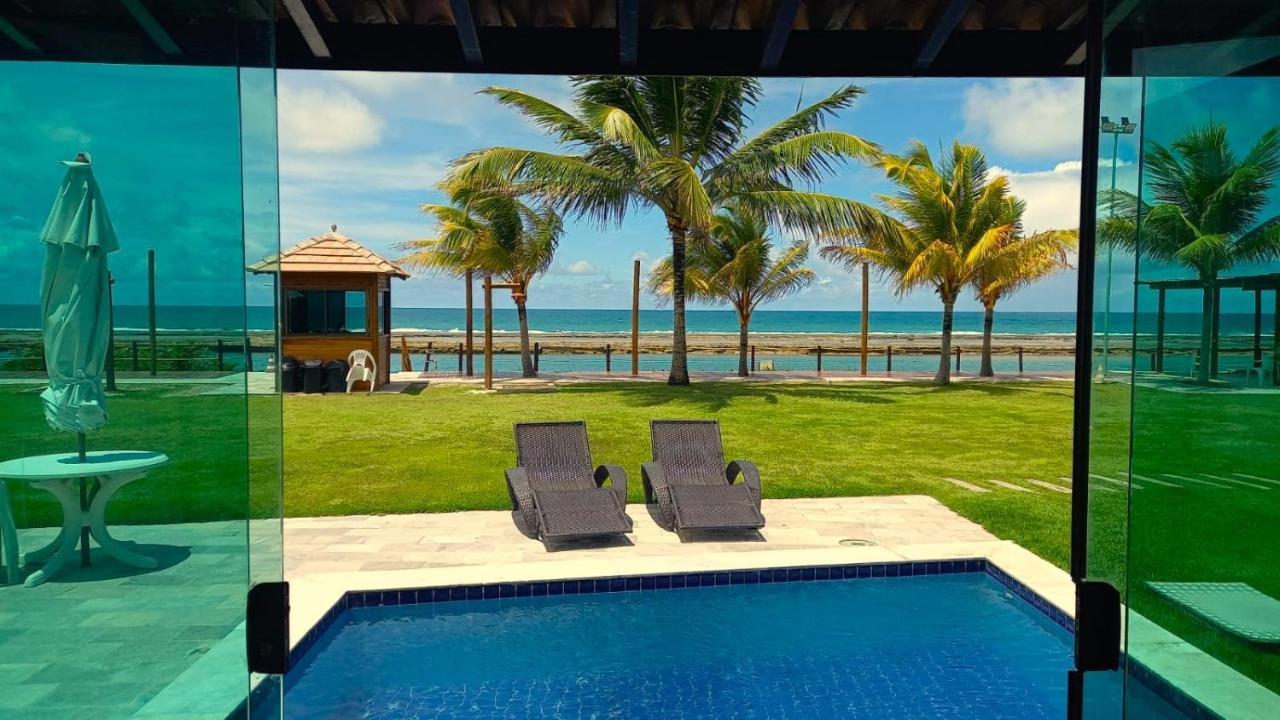 Casa A Beira Mar, Pe Na Areia, Tipo Bangalo, Piscina Privativa, Muro Alto, Pe